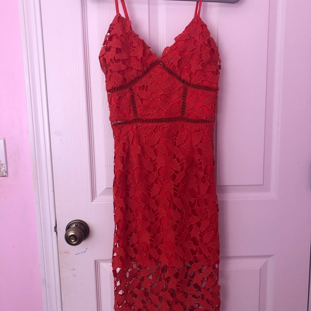 Design Lab: Orange-Red Leaf Designed Midi Dress